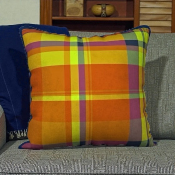 Pillow Cover 18 x 18 inches Organic Cotton / Linen  - Juliette Reversible